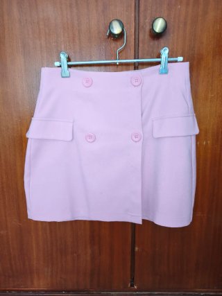 Falda Stradivarius rosa talla S