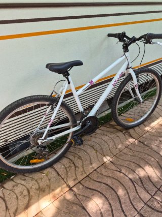 Bicicleta Btwin Rockrider 50