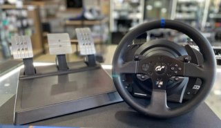 Thrustmaster T300RS + T3PA 3 pedales PS5 PS4 PC