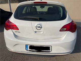 Opel Astra 2015