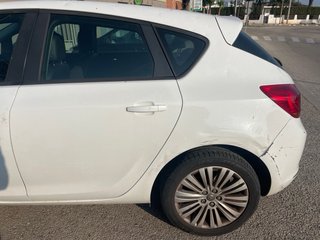 Opel Astra 2015
