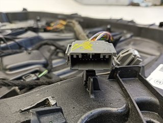 ELEVALUNAS DELANTERO DERECHO VOLVO XC40 D4204T12