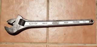 Llave inglesa 24 (600mm) - Abre hasta 62mm