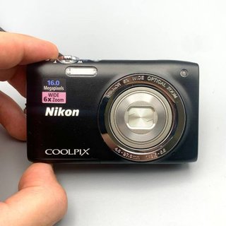 Fotocamera Nikon Coolpix S2700 Nera 16mp - 6x Zoom