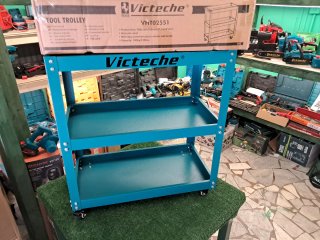 Carrello attrezzi Victeche con ruote
