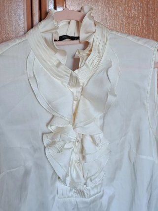 Blusa Yera Talla 48 Marfil Sin Mangas