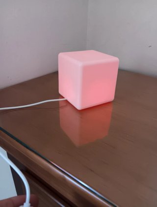 Lámpara LED Cubo varios colores