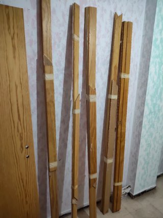 Puertas de madera con premarcos tres puertas