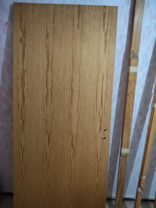 Puertas de madera con premarcos tres puertas