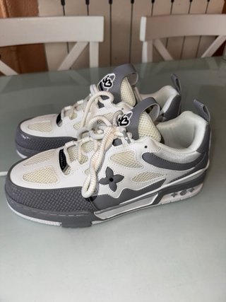 Zapatillas Louis Vuitton Skate Grises y Blancas