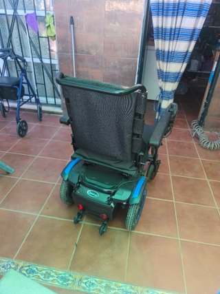 Silla de ruedas eléctrica Quickie