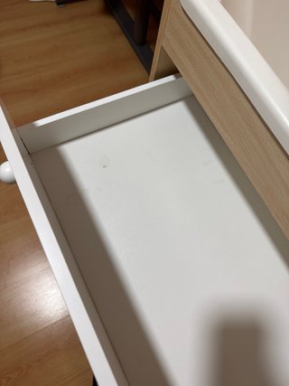 Cómoda cambiador Micuna con ruedas