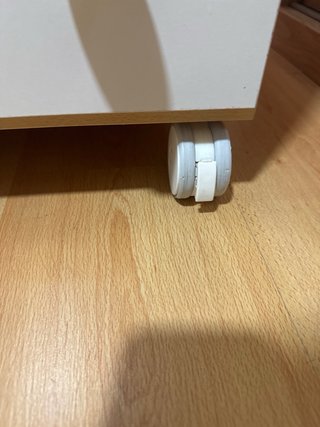 Cómoda cambiador Micuna con ruedas