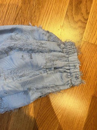Blusa azul con textura