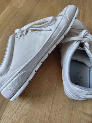 Zapato Feroz Adulto Blanco Talla 39