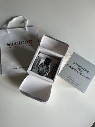Omega x Swatch Bioceramic Mission to Earth Gris