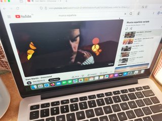 Apple MacBook Pro 13 2015 i5 256GB BATERÍA NUEVA