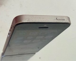 iPhone SE 16 GB Gris Antracita + Funda. Bat 80%.
