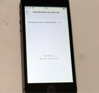 iPhone SE 16 GB Gris Antracita + Funda. Bat 80%.