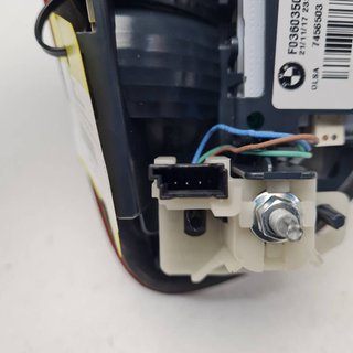 PILOTO TRASERO IZQUIERDO INTERIOR BMW BMW 1 F20 LCI 2015-2019