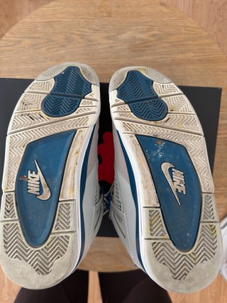 Jordan 4 Military Blue