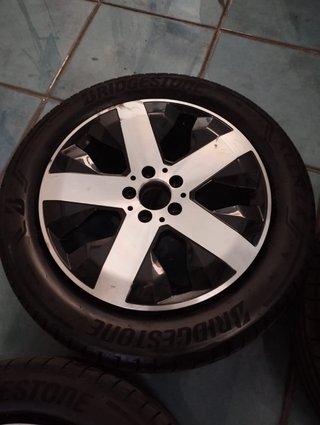 Llantas Mercedes Benz