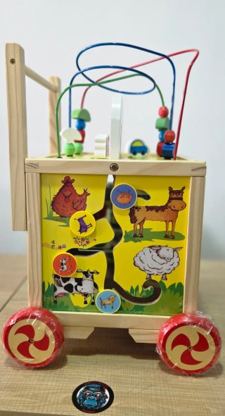 Andador de madera para bebés