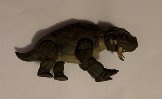 Scutosaurus Hammond Collection Figura