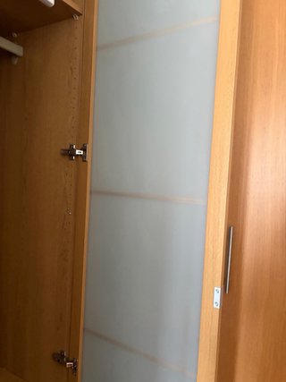 Armario Ikea Madera y Cristal