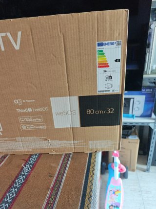 LG Smart TV 32 HD 32LQ57