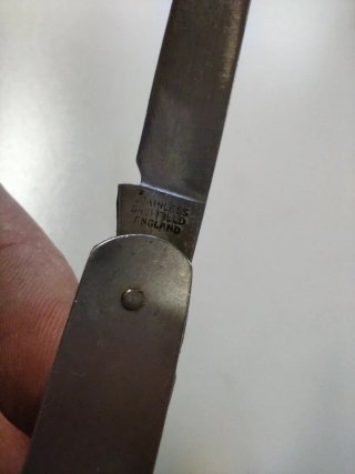 Navaja acero inoxidable hoja 6cm
