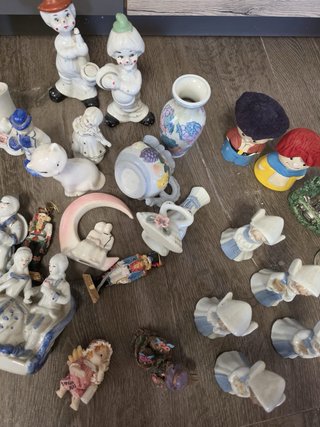 Lote de figuras de porcelana