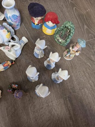 Lote de figuras de porcelana