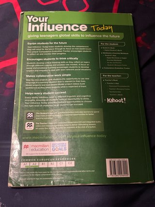 YOUR INFLUENCE TODAY A2 Student's book: libro d...