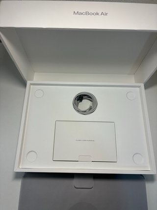 MacBook Air 13,6 M2 8GB RAM 256GB SSD Grigio