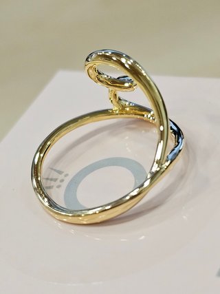Anillo Pandora Corazón Orgánico Dorado Talla 18