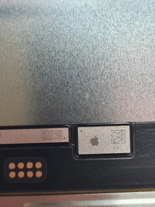 Pantalla Original iPhone 15 – Como Nueva