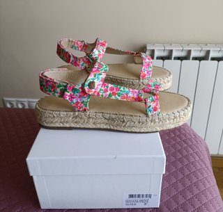 Sandalias plataforma Hijoane floral piel T39