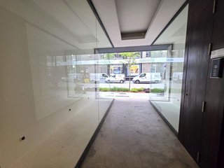 Local comercial en alquiler en Monte Alto - Zalaeta - Atocha en Coruña (A)