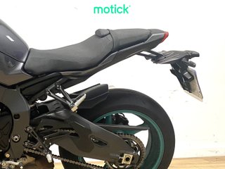 YAMAHA MT-10
