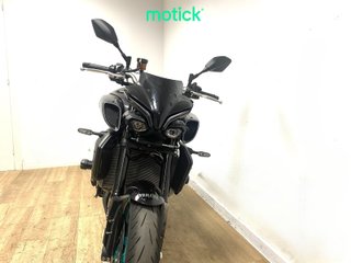 YAMAHA MT-10