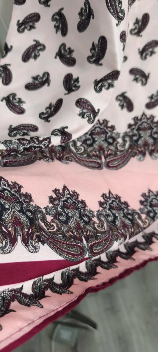 Camisola manga tres cuartos estampada