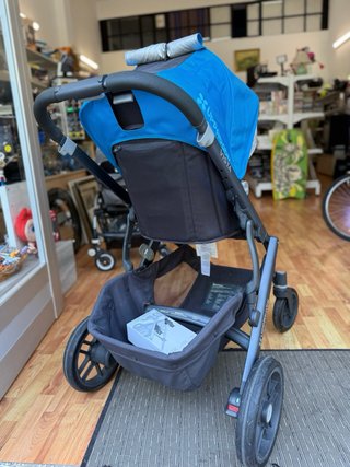 Carro de bebé UPPAbaby Vista azul