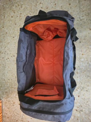 Bolsa Deporte 85L Kipsta Naranja Negra