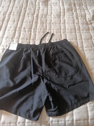 Pantalones cortos deportivos Nike negros,