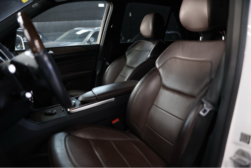Mercedes-Benz GL 400 2014, foto 23
