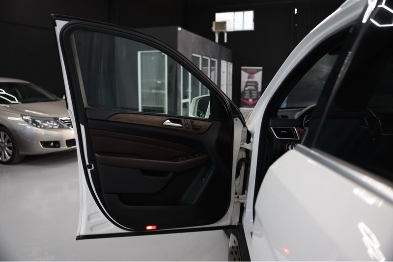 Mercedes-Benz GL 400 2014, foto 11