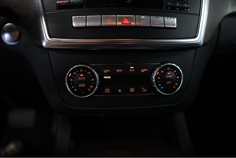 Mercedes-Benz GL 400 2014, foto 22