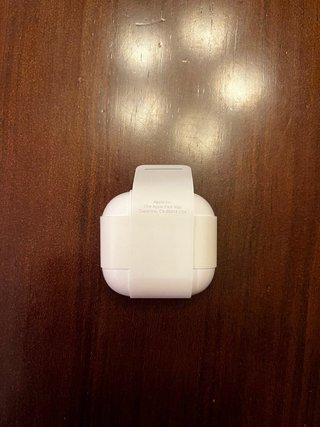 AirPods 4 Blancos con Cancelación de Ruido