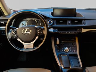 Lexus CT 200h Luxury